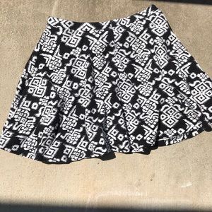 Black and white skater skirt
